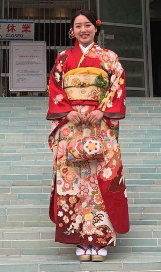 a wakaba kimono.jpg