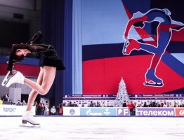 Anna-layback.jpg