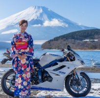 kimono.jpg