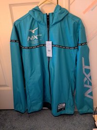 Mizuno jacket.jpg