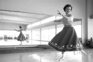 betty white ice skating.jpg