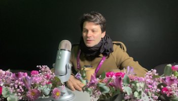 Stephane pink.jpg Stephane pink.jpg