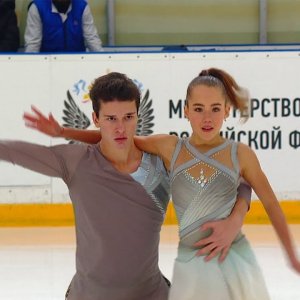Junior Pairs SP - Karina Safina/Sergei Bakhmat