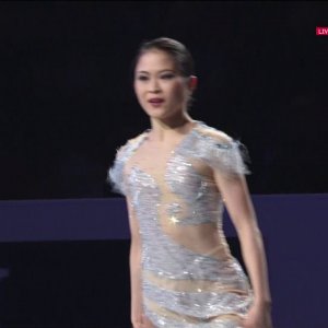 Satoko Miyahara - World Figure Skating Championships 2019 Exhibition (Eurosport, British commentary)