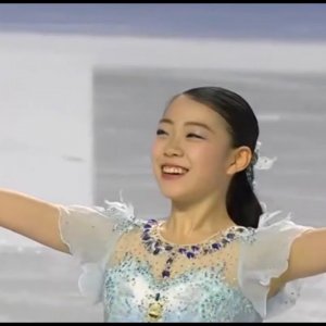 Rika Kihira 2018 GP Final  SP RU Comm