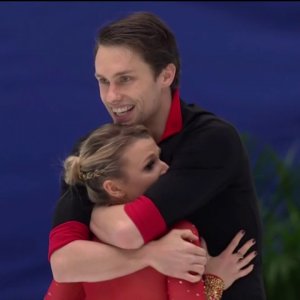 Kirsten Moore-Towers & Michael Marinaro - 2017 Cup of China SP