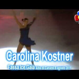 Carolina Kostner - al Fassa Ice Galà di Canazei 2011 (rinkside video)