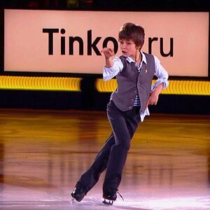 Mark Lukin - Ice Age Jr. 2018 - Я милого узнаю по походке (I spot a sweetheart by the way she walks)