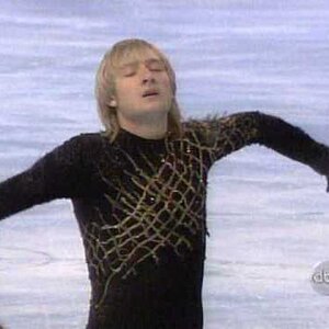 Evgeni Plushenko Trophy Lalique 2003 - Interview and LP