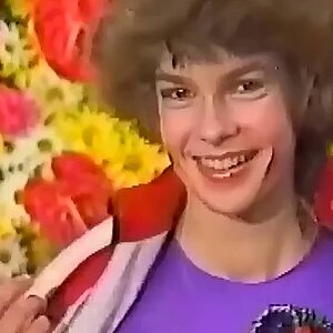 Katarina Witt 14 years old - 1980 NHK Trophy Short Program "Muppet Show"