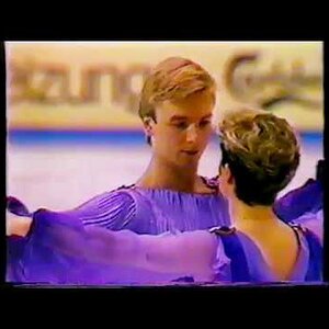 TORVILL & DEAN - BOLERO - 1984 WORLD CHAMPIONSHIPS (inc Medals & Anthem)
