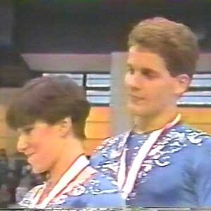 Final Result & Medal Ceremony, Pairs Event - 1985 NHK Trophy