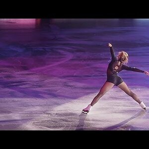 Ashley Wagner -  All That Skate 2013 - Sweet Dreams (rinkside video)