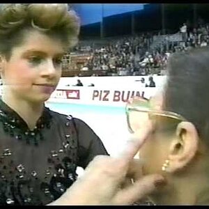 Review of the Ladies' Event - 1990 European Figure Skating Championships