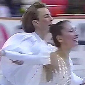 Maya Usova and Alexander Zhulin 1990 NHK Trophy (Asahikawa) - Exhibition