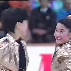 佐藤有香 ＆ 八木沼純子 1990 NHK Trophy (Asahikawa) - Exhibition - Yuka Sato and Junko Yaginuma