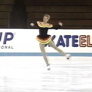 Mary Angela Larmer-Wilson CAN - 1991 Junior World Figure Skating Championships SP