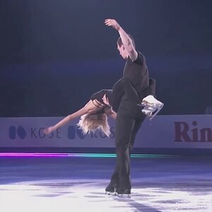 Aljona SAVCHENKO &Bruno MASSOT Season 2017-2018 GPF GALA