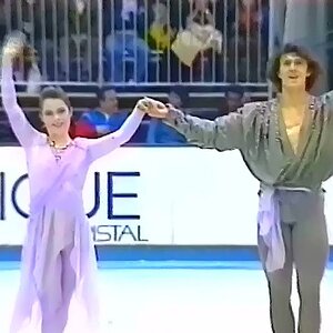 Media 'Natalia Mishkutenok and Artur Dmitriev 1991 Lalique Trophy - Free Skating' in category 'Figure Skating Videos: 1990-1994'