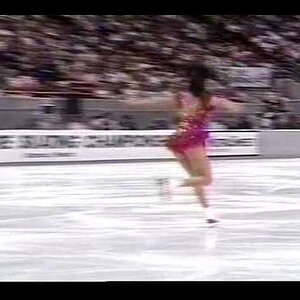 Profiles on Midori Ito and Kristi Yamaguchi - 1992 Europeans, Ladies' Free Skate