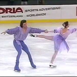 Natalia Mishkutionok & Artur Dmitriev CIS - 1992 European Championships LP