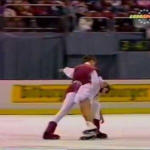 Radmila Chrobokova & Milan Brzy CZE - 1992 European Championships FD