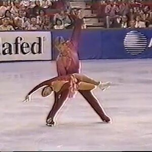 Marina Eltsova & Andrei Bushkov RUS - 1994 Skate America LP