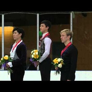 Keiji Tanaka - 2015 U.S. Classic victory ceremony