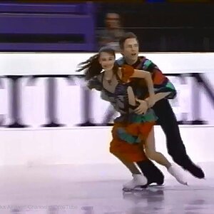 Ekaterina Davydova and  Roman Kostomarov 1995/1996 World Junior (Brisbane)