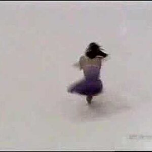 Yukari Nakano - 2002 World Junior Figure Skating Championships SP (Japanese commentary)