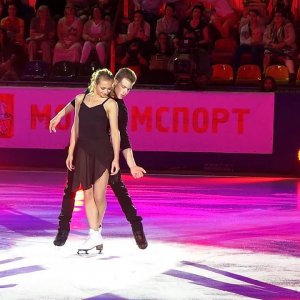 Victoria Sinitsina & Nikita Katsalapov - 2014 Charity Show Luzhniki - Exhibition