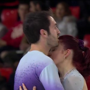 Zoe Jones & Christopher Boyadji - 2017 Internationaux de France FS