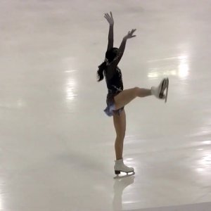 Rika Kihira  2018 GP  France FS – good fan cam