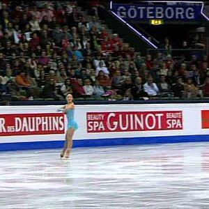 Yukari Nakano - 2008 World Figure Skating Championships SP (Živě 4, Czech commentary)