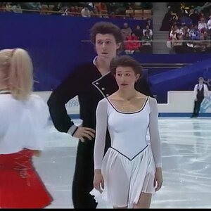 [HD] Pair SP - Group 3 Warming Up - 1998 Nagano Olympics