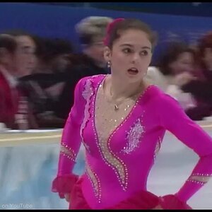 [HD] Ladies FS - Group 1 Warming Up - 1998 Nagano Olympics