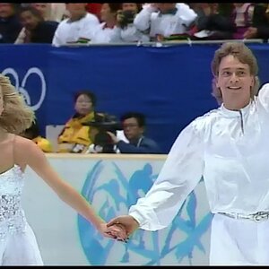 [HD] Bourne &  Kraatz - 1998 Nagano Olympics - Exhibition - "Sometimes When We Touch"