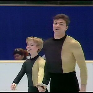 [HD] Berezhnaya & Sikharulidze - Barcelona - 1998 Nagano Olympics Exhibition - Бережная,Сихарулидзе