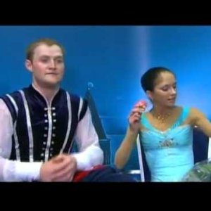 15 Vera BAZAROVA / Yuri LARIONOV RUS 2011 WC FS