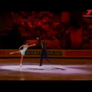 6 Vera BAZAROVA / Yuri LARIONOV 2011 WC EX