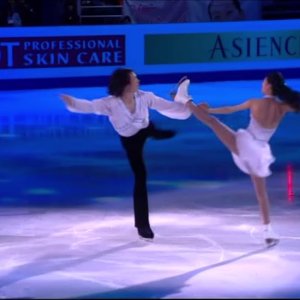 21 Qing Pang & Jian Tong 2011 WC EX ESP