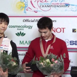 Small Medal Ceremony Worlds 2012 (Men)
