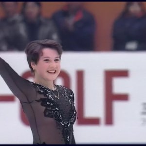 [HD] Irina Slutskaya - Autumn Leaves - 1998 NHK Trophy - Exhibition