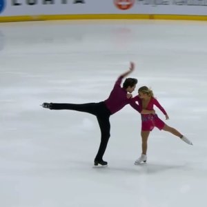 Kirsten MOORE-TOWERS / Michael MARINARO Short Program CS Finlandia Trophy 2021
