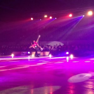 T. Totmianina & M. Marinin - Ice show. Kirovo-Chepetsk. 03/22/14.