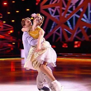 Maria Lugovaya and Povilas Vanagas - "Веселые ребята"