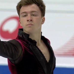 Dmitri Aliev - GPF 2019 SP - Je Dors Sur Des Roses