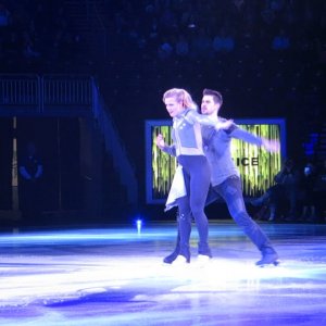 Madison Hubbell & Zachary Donohue - 2017 Stars on Ice Exhibition 2