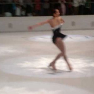 Alissa Czisny -  Galleria Dallas Show 2009 -  Oh Holy Night by Emmy Rossum (rinkside video)