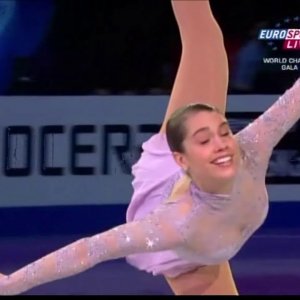 Alissa Czisny - World Figure Skating Championships 2009 Exhibition (Eurosport, British commentary)